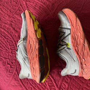 New Balance Fresh Foam X mens Grey, size 12.5 E